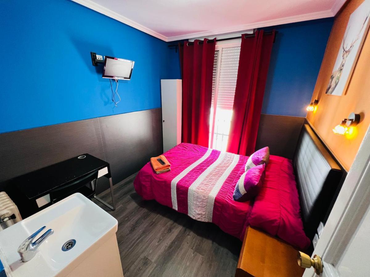 Hostal Numancia Madrid Exterior foto