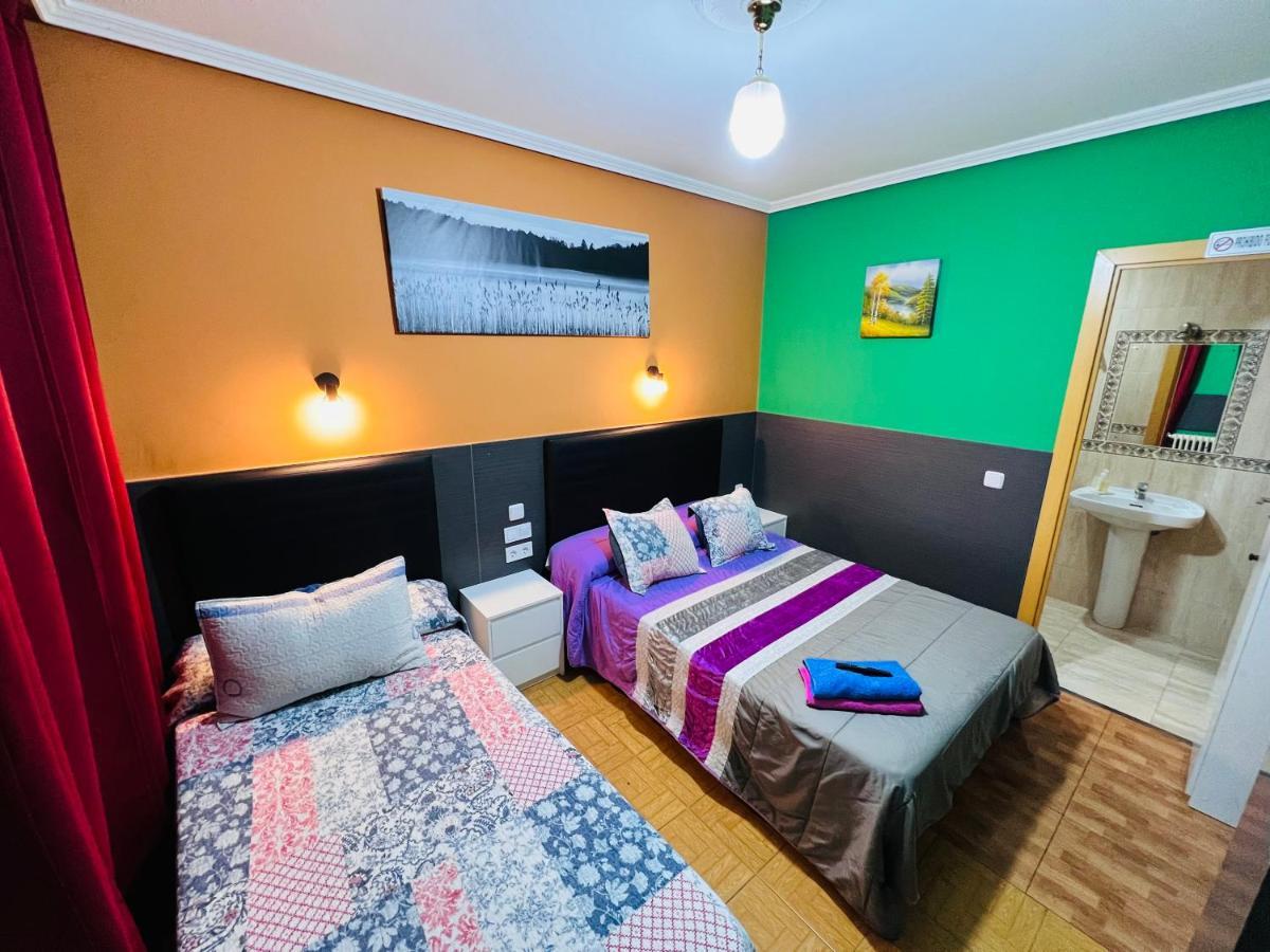Hostal Numancia Madrid Exterior foto