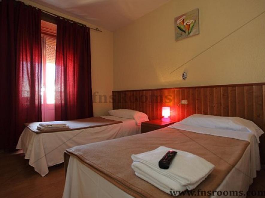 Hostal Numancia Madrid Exterior foto