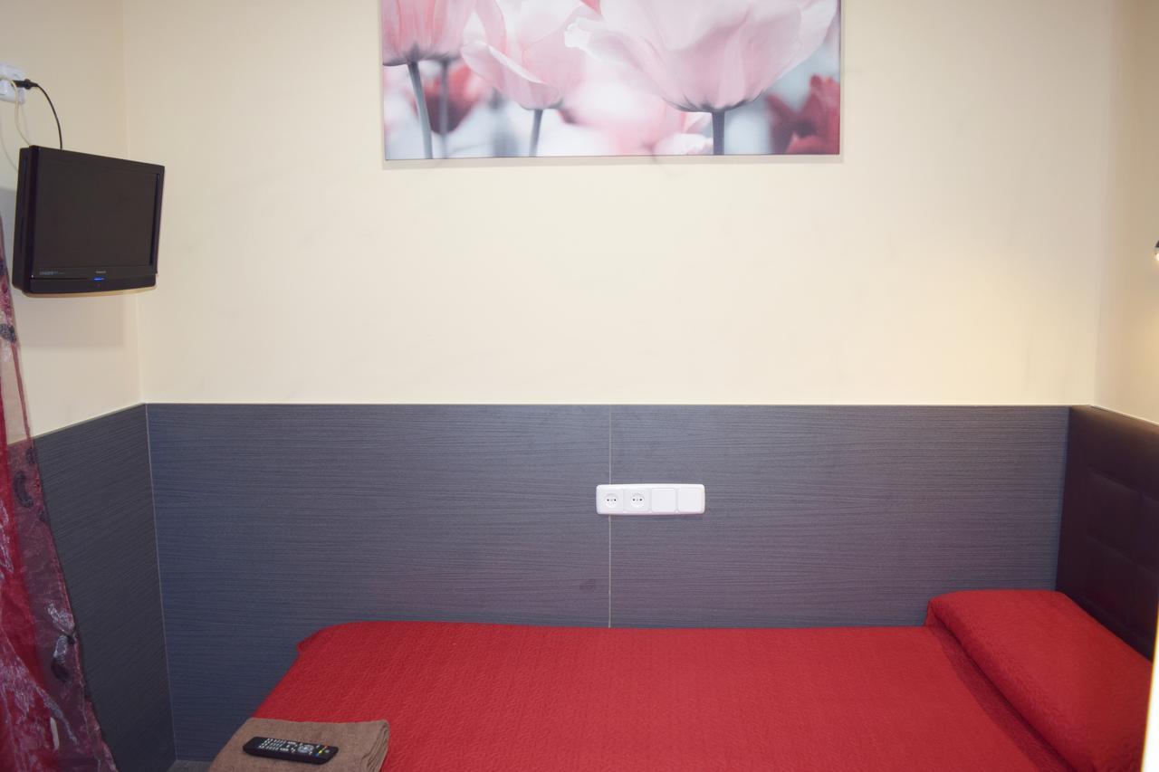 Hostal Numancia Madrid Exterior foto