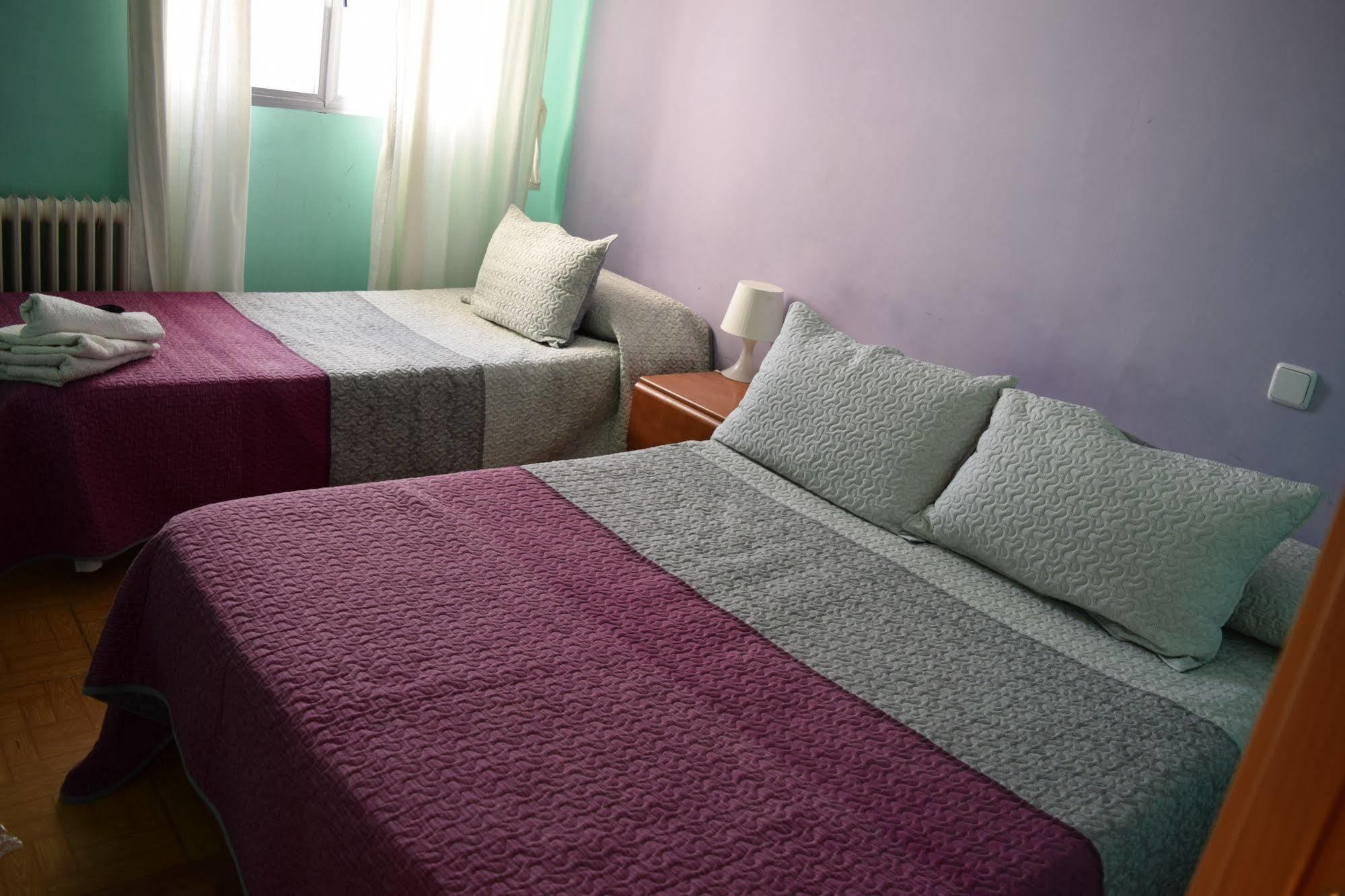 Hostal Numancia Madrid Exterior foto